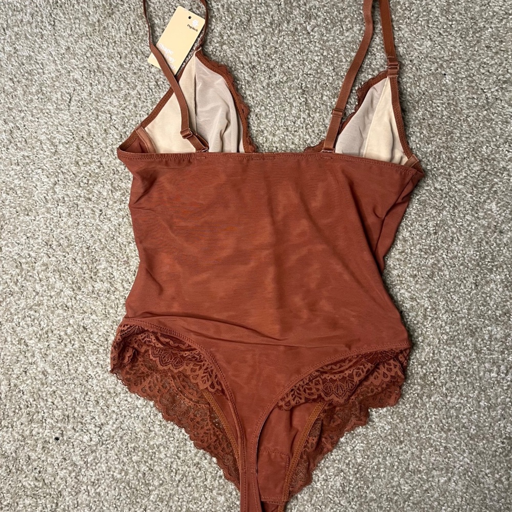 Popilush Lace Shapewear Bodysuit – Rust Brown – Size Medium – NWT - Picture 2 of 8